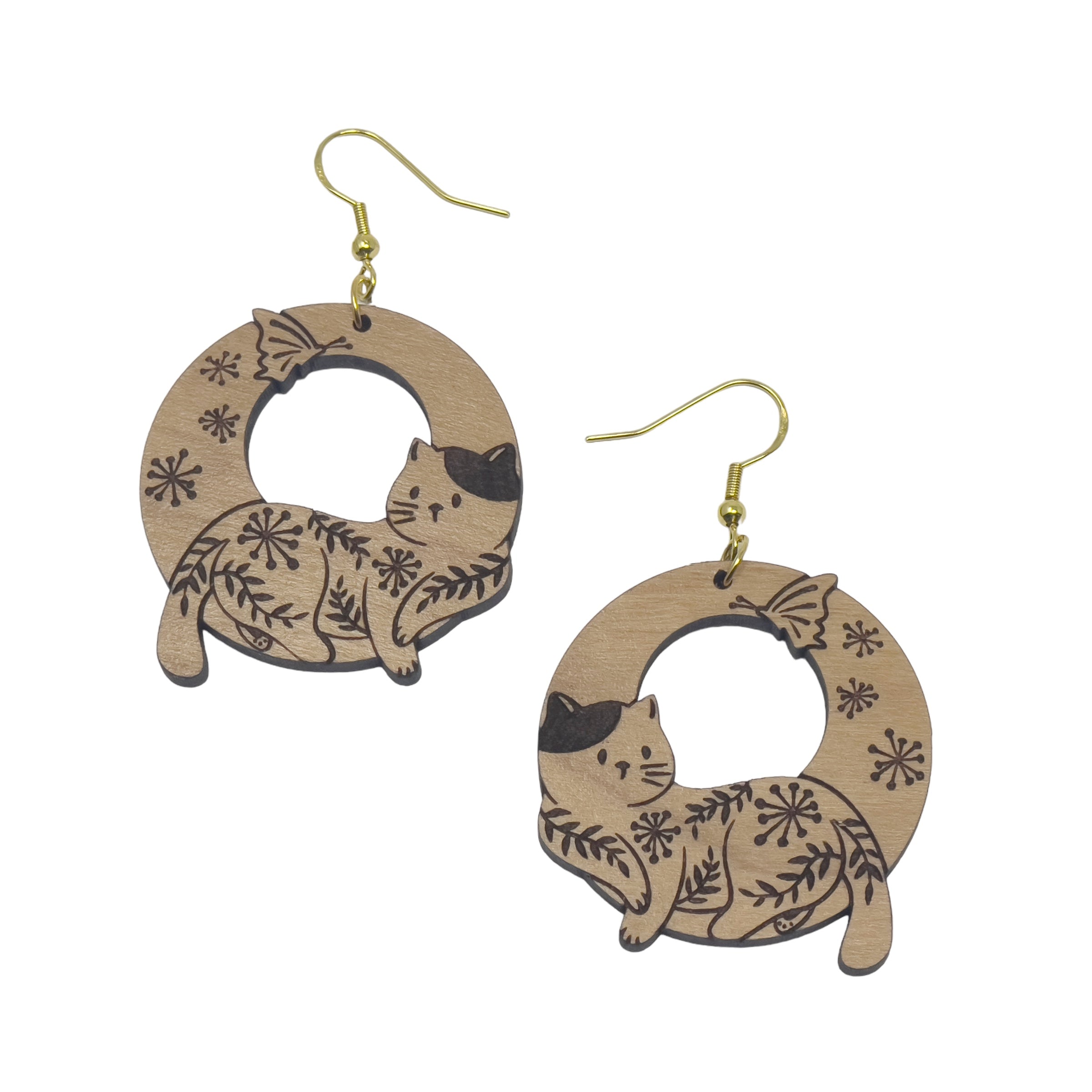 71C7ECE6-3B7C-4CE6-9000-65E008F39D2A Floral Cat Circle Wood Earrings – Whimsical Nature-Inspired Feline Jewelry - Image 8
