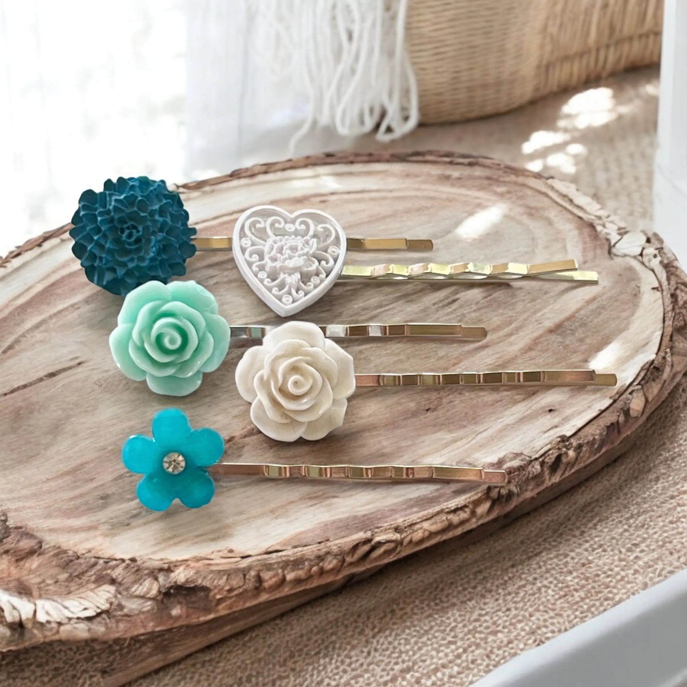 AC11DB73-1939-4976-B851-961491604BDB Blue Mint & White Floral Hair Pins Set of 5 – Silver Bobby Pins - Image 3