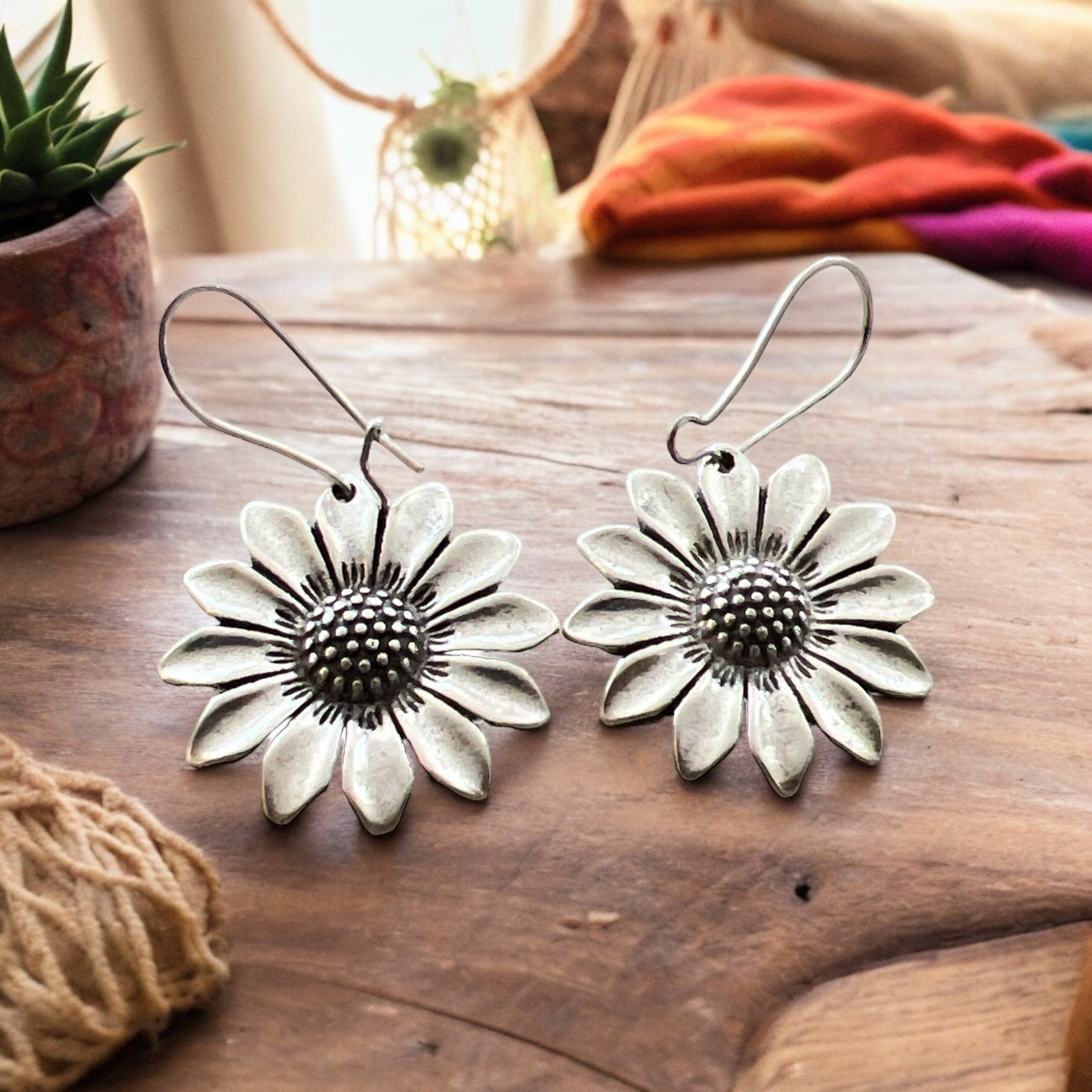IMG-6760 Wildflower Daisy Sunflower Earrings – Silver Boho Chic Jewelry - Image 4