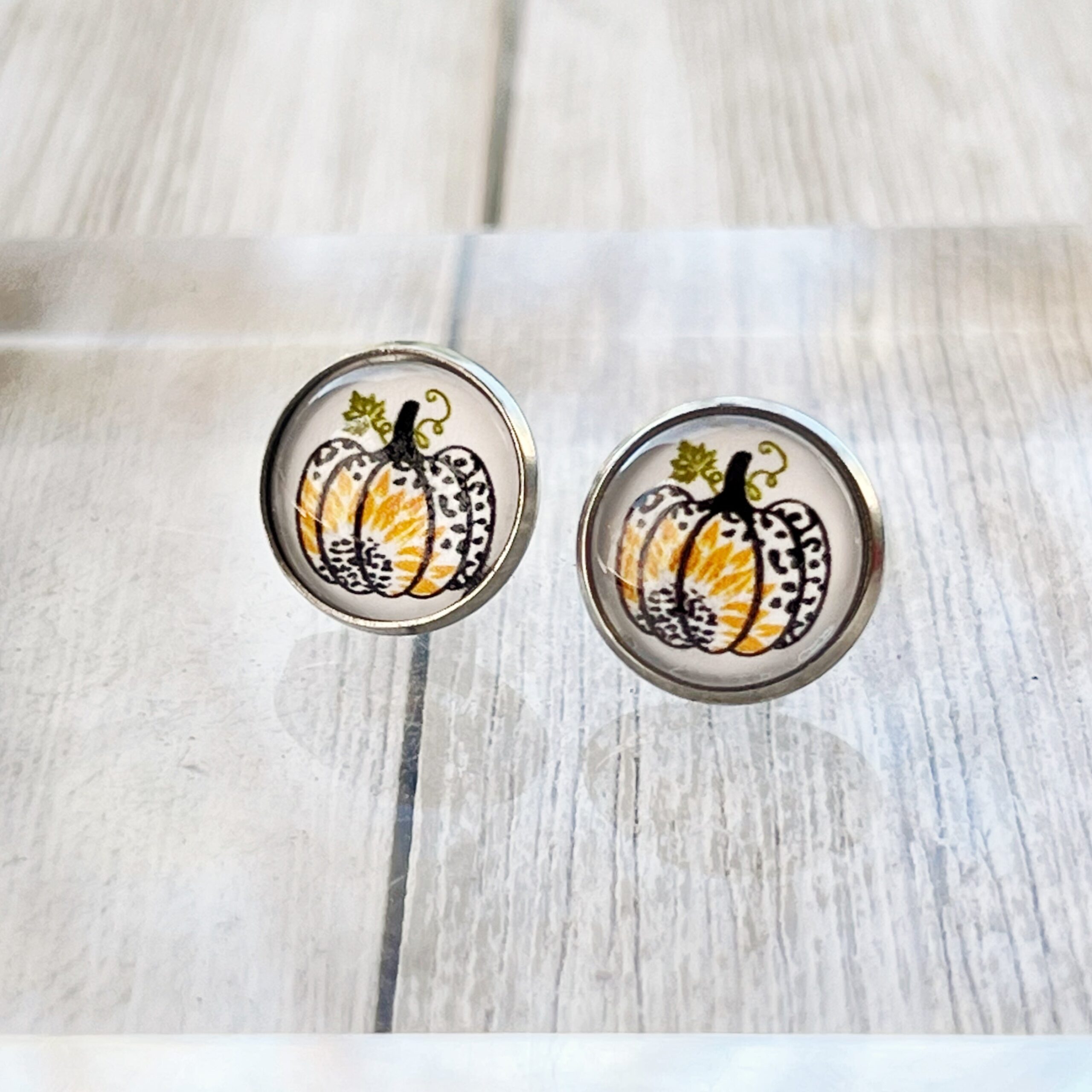 image_0c007acd-b4aa-4a98-bdf1-b3720e60ef50 Leopard Pumpkin Sunflower Stud Earrings – Fall Animal Print Jewelry - Image 9