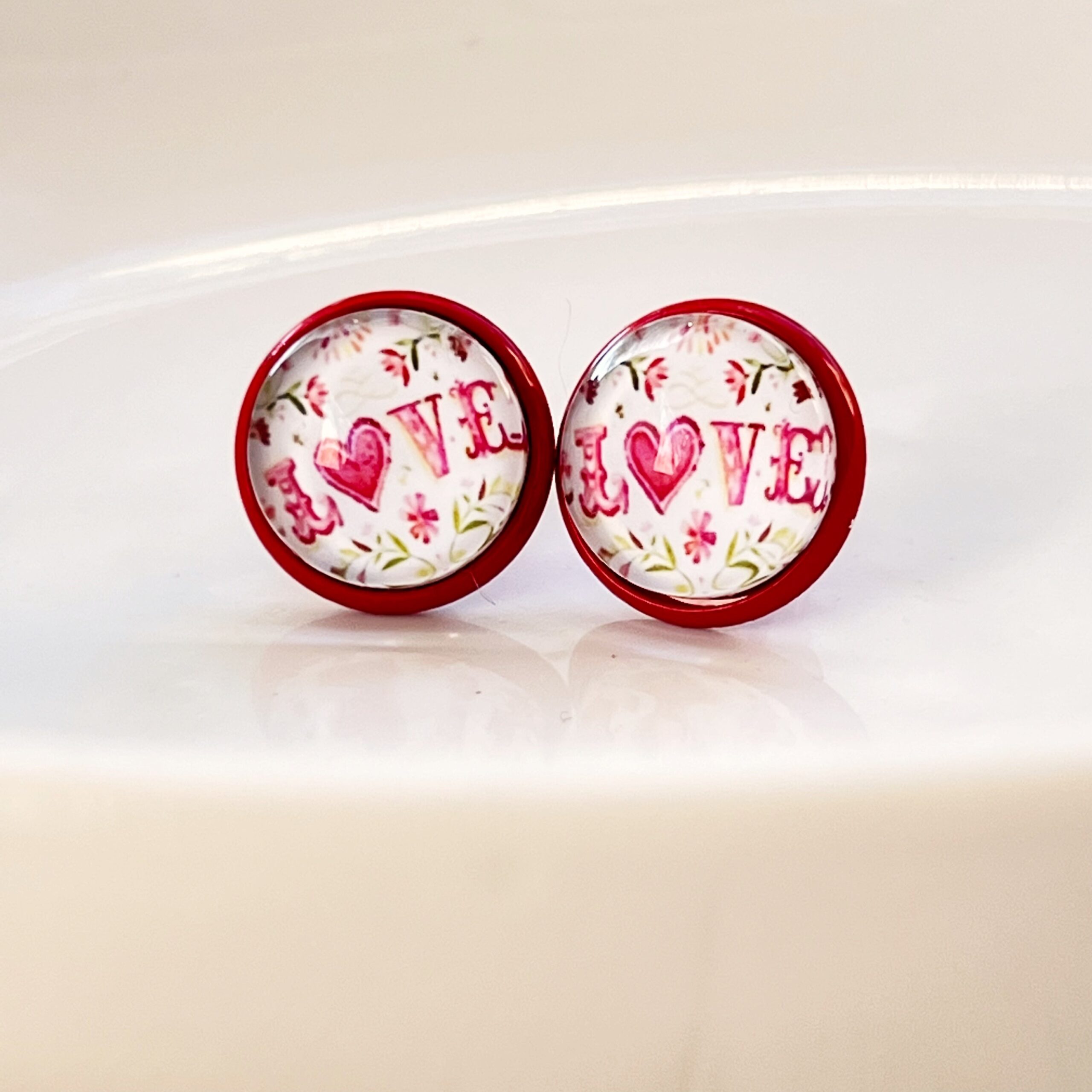 image_69c77afe-e8b5-42e9-ba59-b18bcc23ba50 Pink Floral & Heart Red Stud Earrings: Expressive Accents with the Word 'Love’ - Image 5