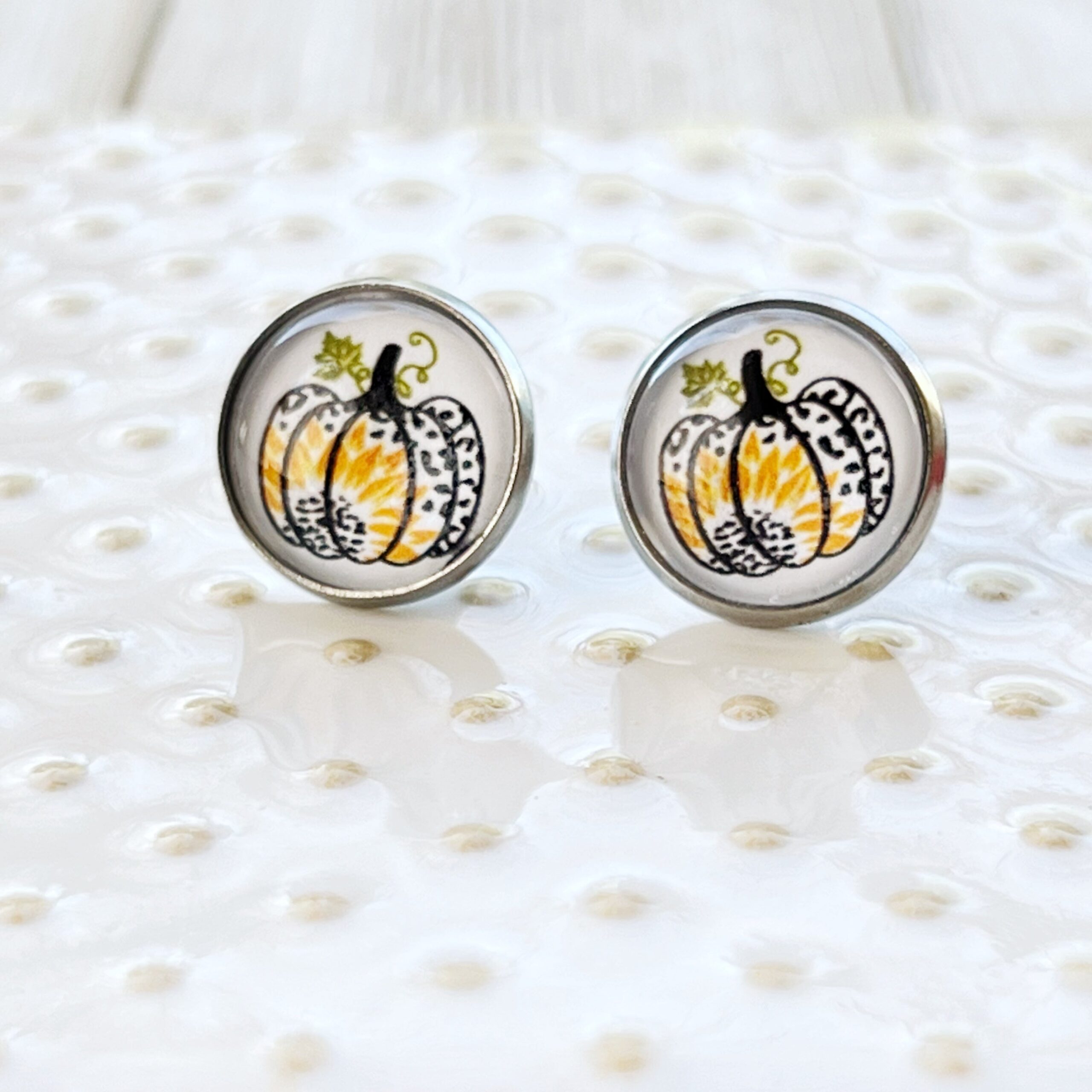 image_6a106bf0-761c-49f5-a616-5ef38f652db7 Leopard Pumpkin Sunflower Stud Earrings – Fall Animal Print Jewelry - Image 10