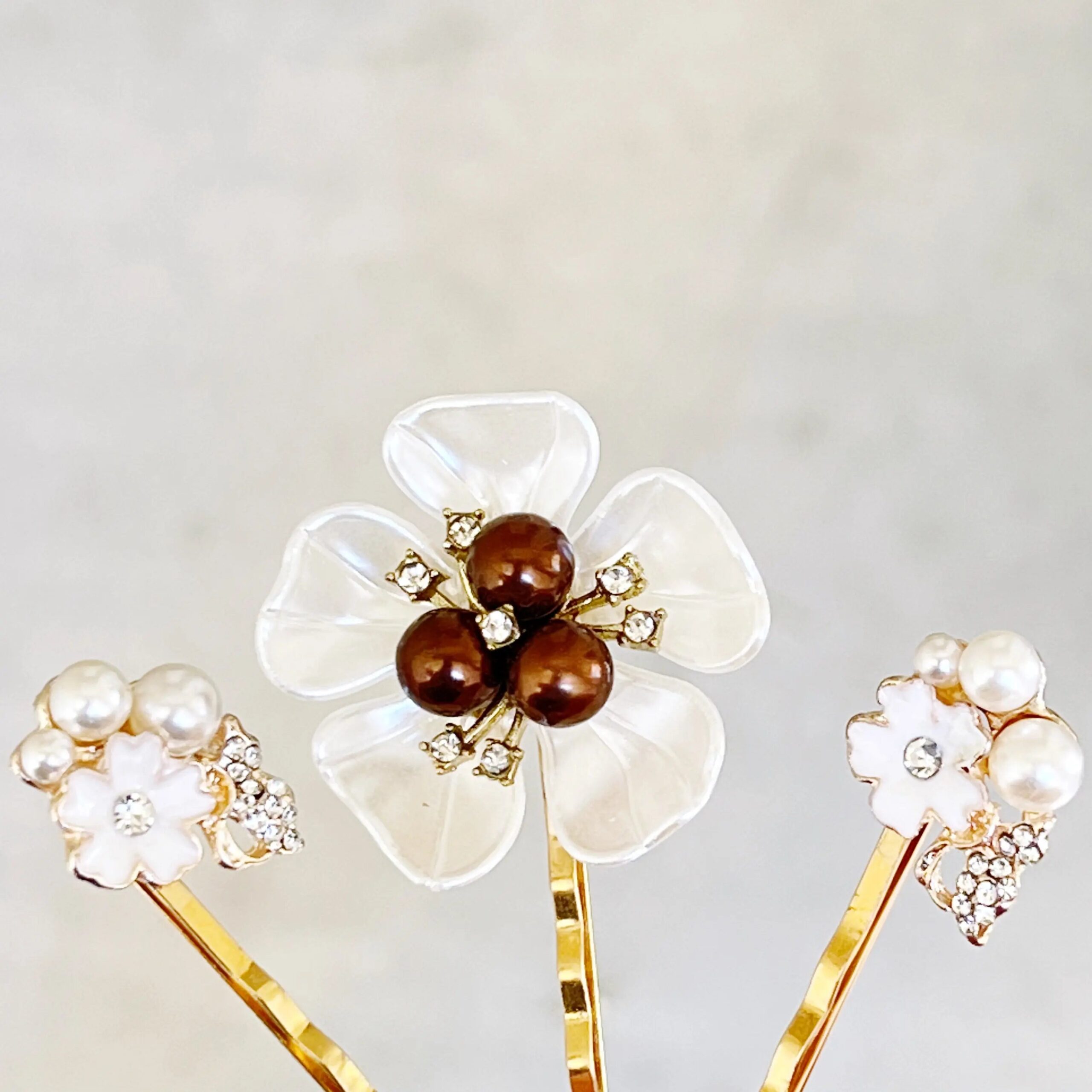 image_9f4b1da4-94ca-4a78-b8fb-7d7834a586bb Pearl Bridal Hair Pins Set – Brown & Ivory Romantic Wedding Bobby Pins - Image 4